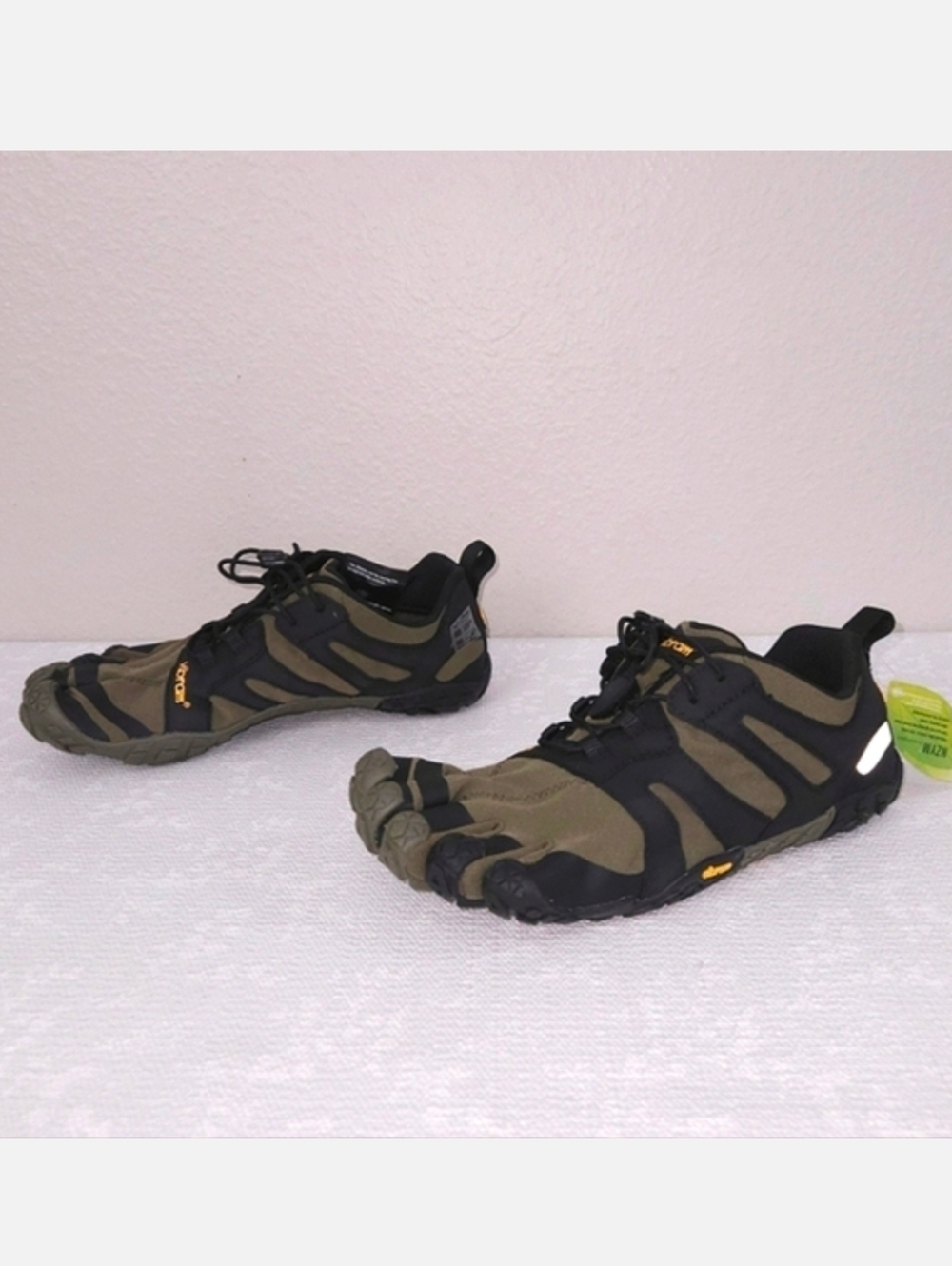 VIBRAM FiveFingers V-Trail 2.0 Trail Running Shoes EU 40 Barefoot Athletic Shoe
